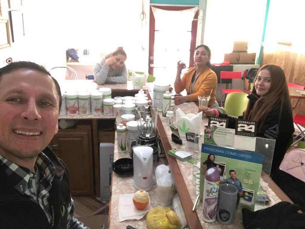 Helio’s Club - Edith | restaurant | 7b High St, Elizabeth, NJ 07202, USA | 9084566342 OR +1 908-456-6342