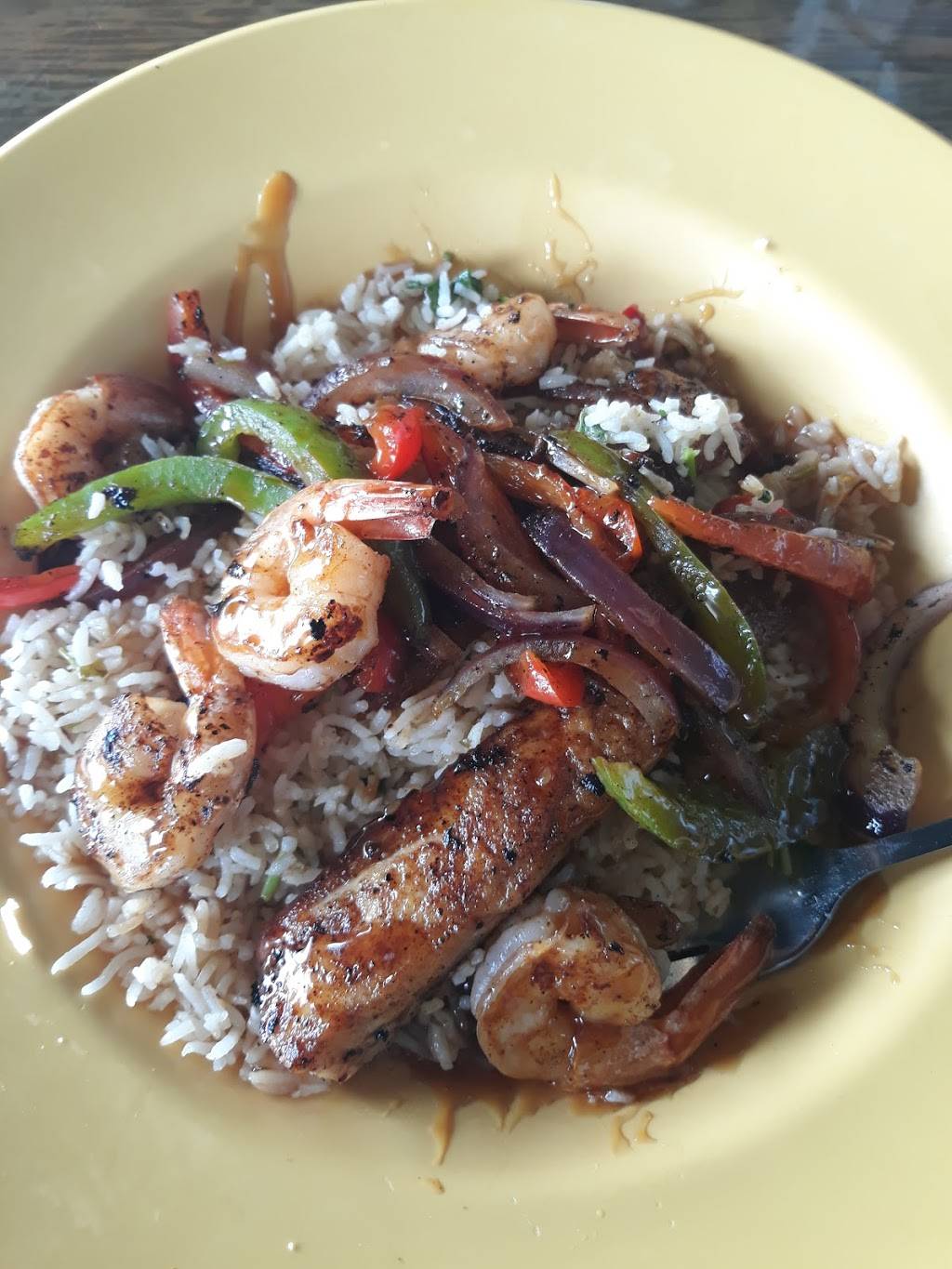 Hurricane Sports Grill | restaurant | 10281 Pines Blvd, Pembroke Pines, FL 33025, USA | 9543627530 OR +1 954-362-7530