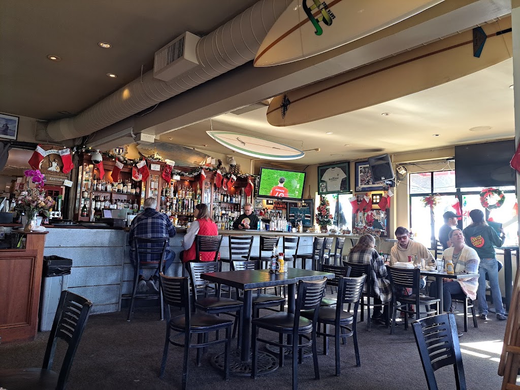 Britannia Arms Of Capitola | restaurant | 110 Monterey Ave, Capitola, CA 95010, USA | 8314642583 OR +1 831-464-2583