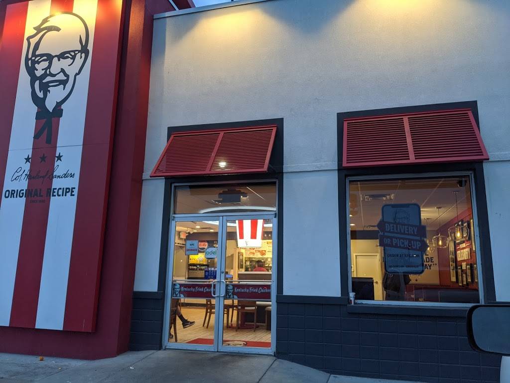 KFC | restaurant | 2424 N Main St, Las Cruces, NM 88001, USA | 5755230662 OR +1 575-523-0662