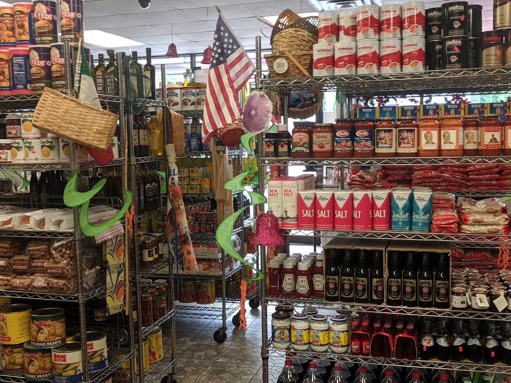 Fioritos Bella Famiglia | restaurant | 725 Forest Ave, Staten Island, NY 10310, USA | 7182730900 OR +1 718-273-0900