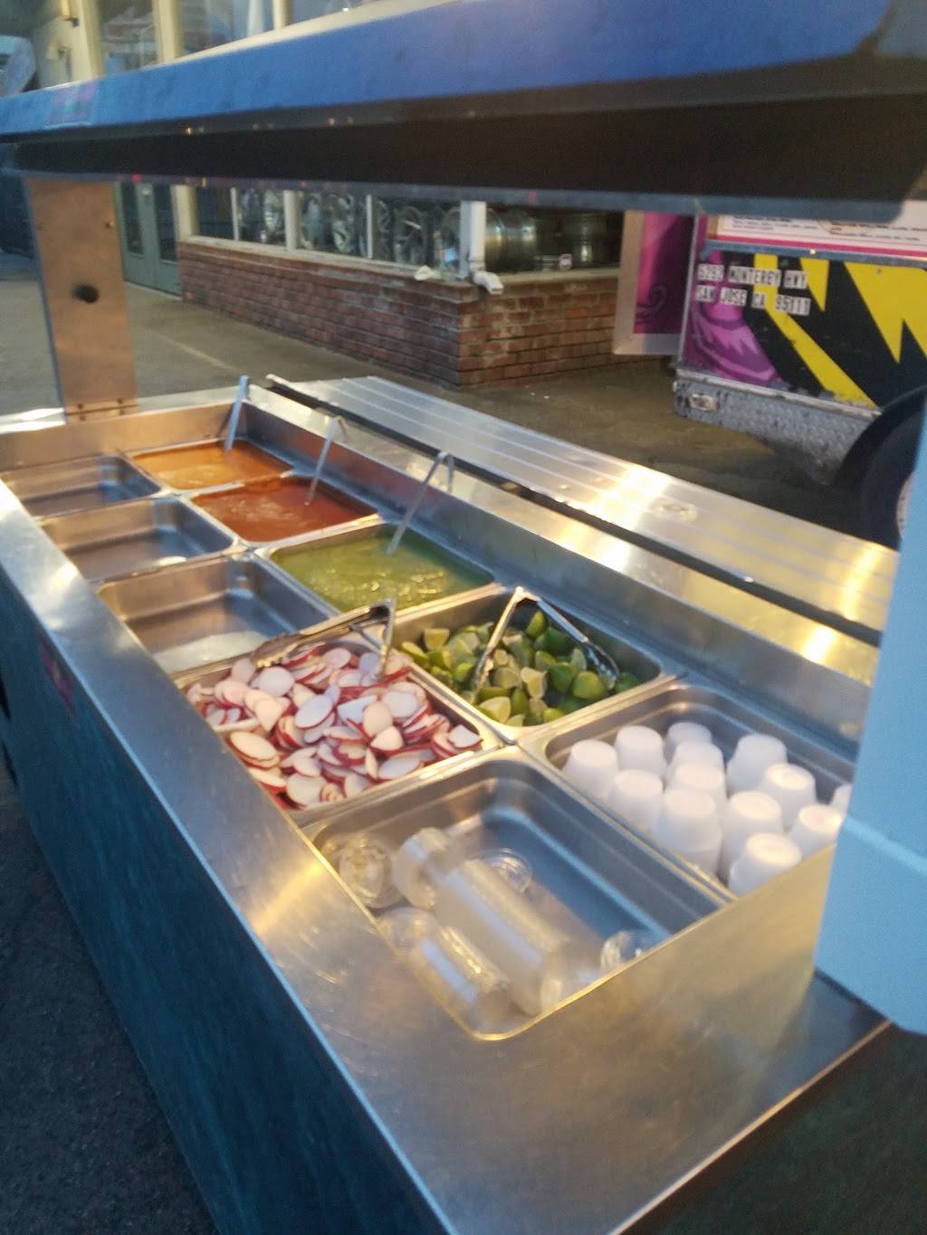 Tacomania | restaurant | 2915 Monterey Rd, San Jose, CA 95111, USA | 4086035038 OR +1 408-603-5038