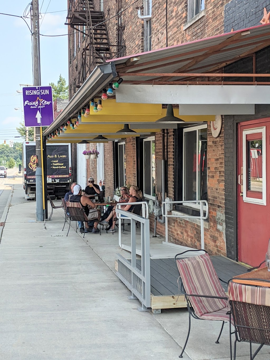 Great Crescent Brewery | restaurant | 315 Importing St, Aurora, IN 47001, USA | 8126559079 OR +1 812-655-9079