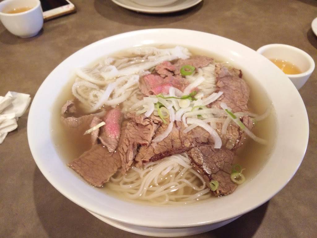 Pho Metro | meal takeaway | 50 Bur Oak Ave Unit 7, Markham, ON L6C 0A2, Canada | 9058886999 OR +1 905-888-6999