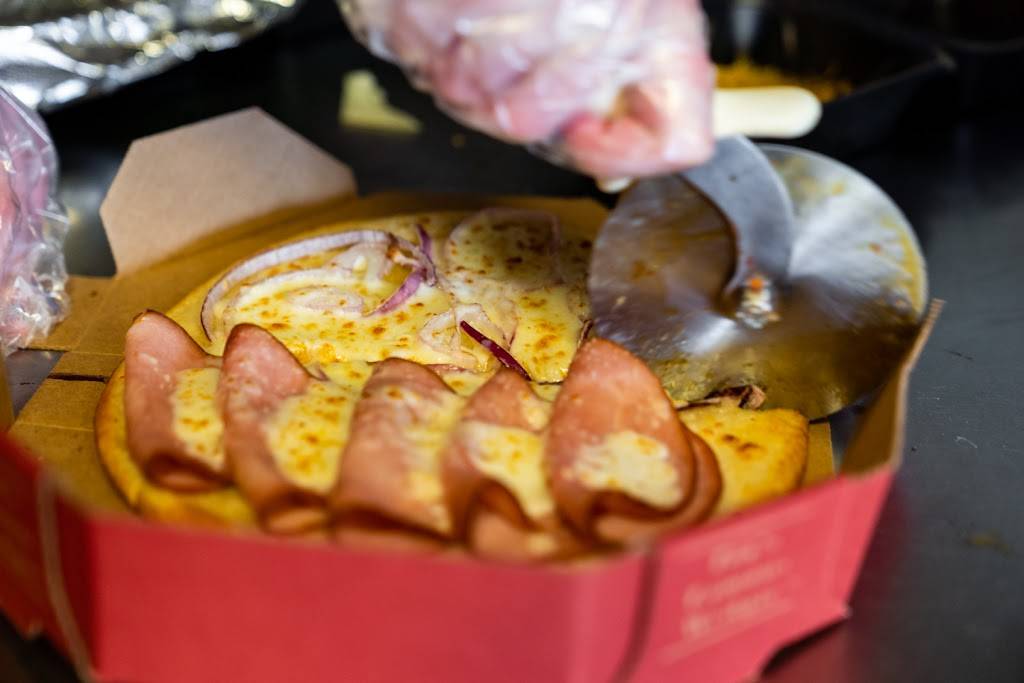 Foxs Pizza Den | restaurant | 1233 N Eastman Rd, Kingsport, TN 37664, USA | 4232300070 OR +1 423-230-0070