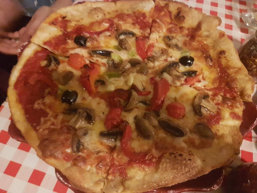 DaEnrico | restaurant | 264 Rue Saint-Zotique E, Montréal, QC H2S 1L3, Canada | 5143880719 OR +1 514-388-0719