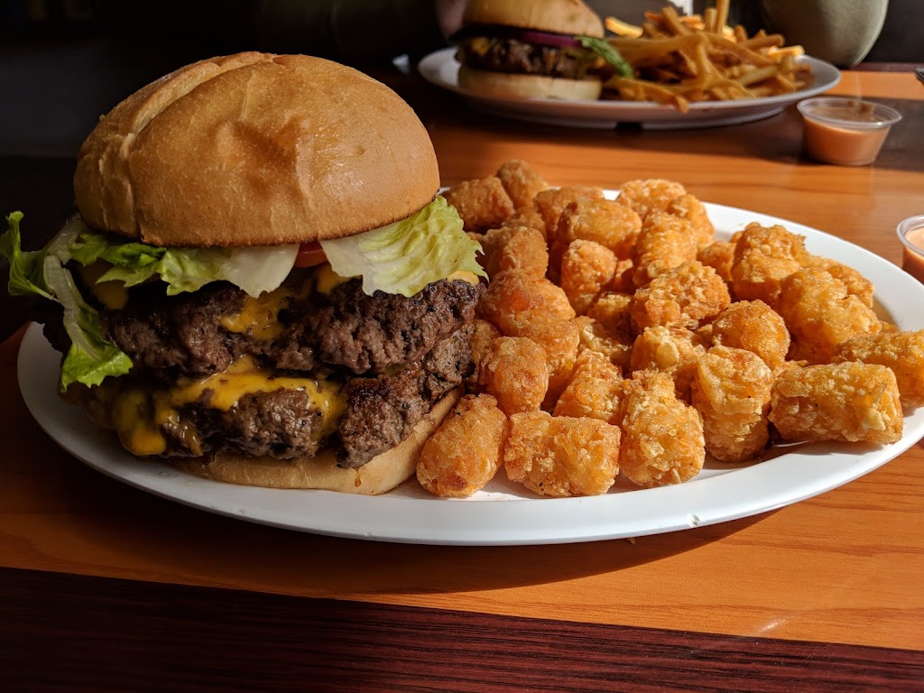 The Garage Café | restaurant | 228 Elgin St, Notus, ID 83656, USA | 2084592207 OR +1 208-459-2207