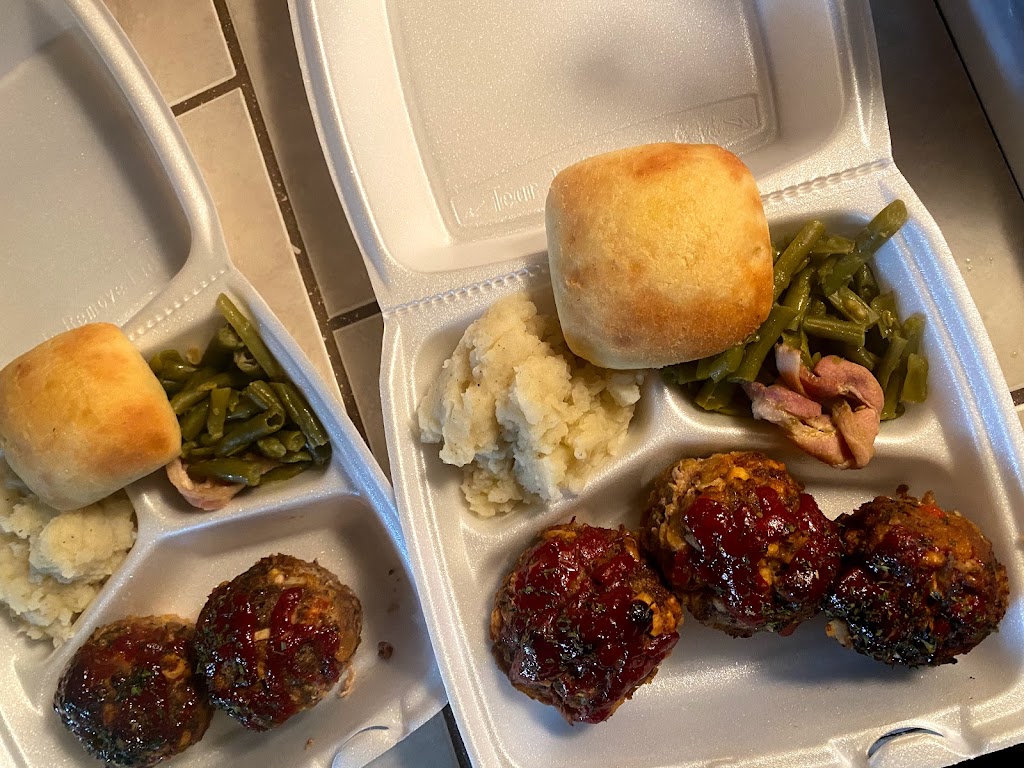 Mother/Daughter Kitchen | restaurant | 4442 Naples Dr, Columbus, GA 31907, USA | 7062214475 OR +1 706-221-4475