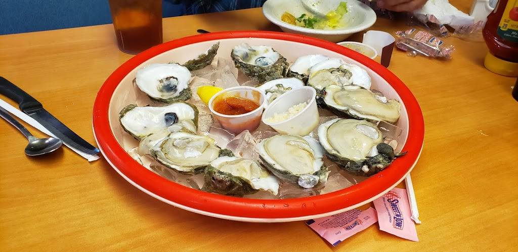 Sealand Seafood & Steaks | restaurant | 5141, 2359 W Travis St, La Grange, TX 78945, USA | 9799686139 OR +1 979-968-6139