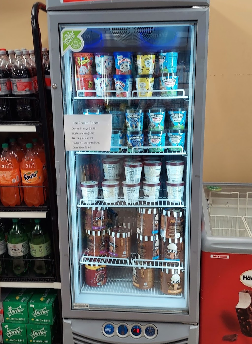 Circle K | meal takeaway | 102 Bay Ave, Highlands, NJ 07732, USA | 8483002958 OR +1 848-300-2958