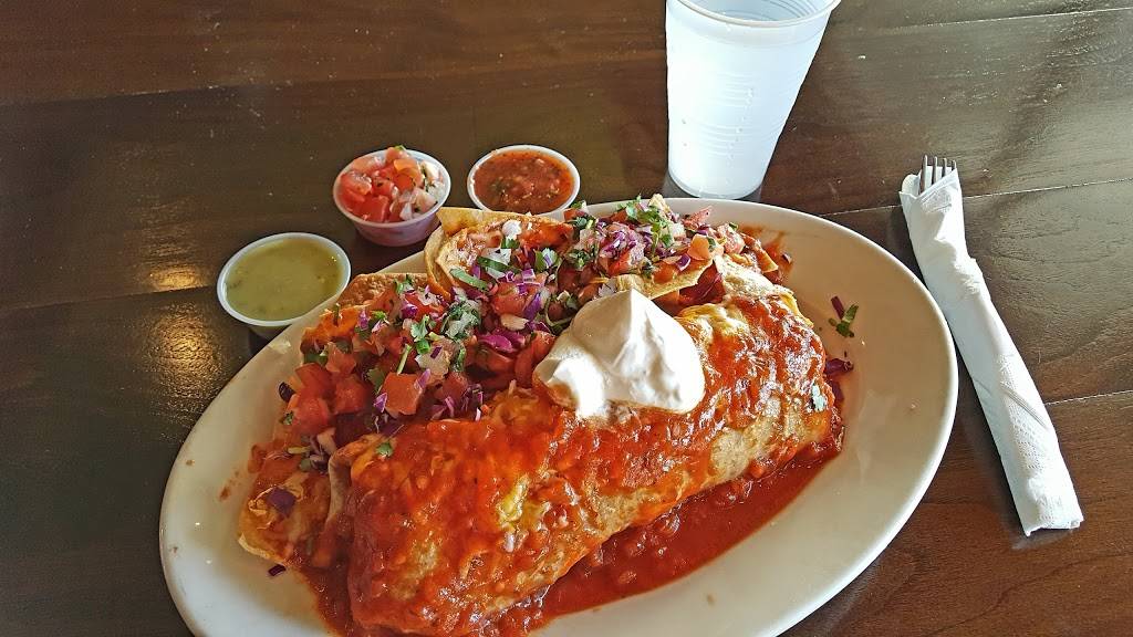Sharkys Woodfired Mexican Grill | restaurant | Creekside Village Shopping Center, 26527 Agoura Rd, Calabasas, CA 91302, USA | 8188800885 OR +1 818-880-0885