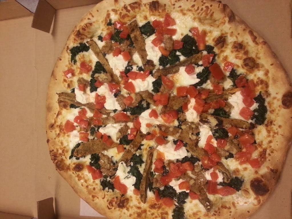 Bella Mias pizza and italian restaurant | restaurant | 5171 Orange Grove Blvd, North Fort Myers, FL 33903, USA | 2395998116 OR +1 239-599-8116