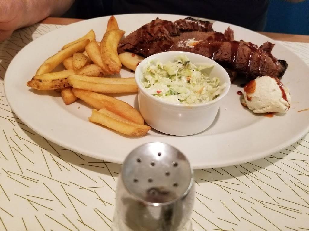 Smoke ‘N Fire | restaurant | 11177 E Michigan Ave, Battle Creek, MI 49014, USA | 8773528777 OR +1 877-352-8777