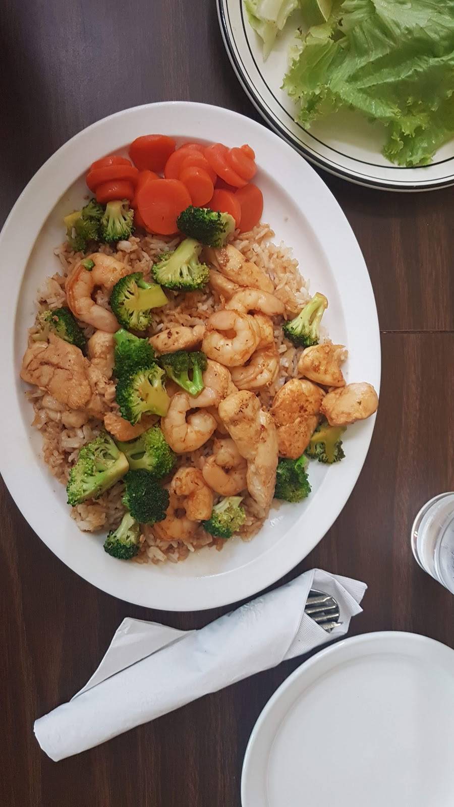 Thai Hut Restaurant & Oriental Market | restaurant | 202 W Mountain St, Kings Mountain, NC 28086, USA | 7047504708 OR +1 704-750-4708