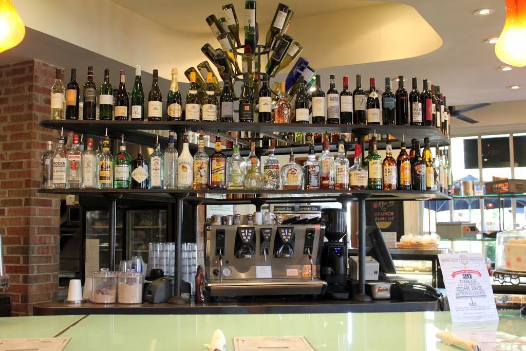 Bread Winners Café & Bakery | restaurant | 5560 W Lovers Ln, Dallas, TX 75209, USA | 2143513339 OR +1 214-351-3339