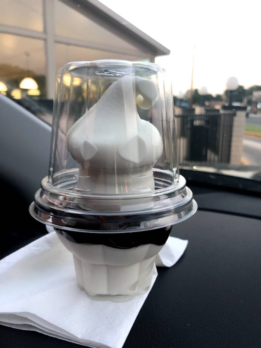 Dairy Queen Store | restaurant | 2252 Thousand Oaks #220, San Antonio, TX 78232, USA | 2105452921 OR +1 210-545-2921