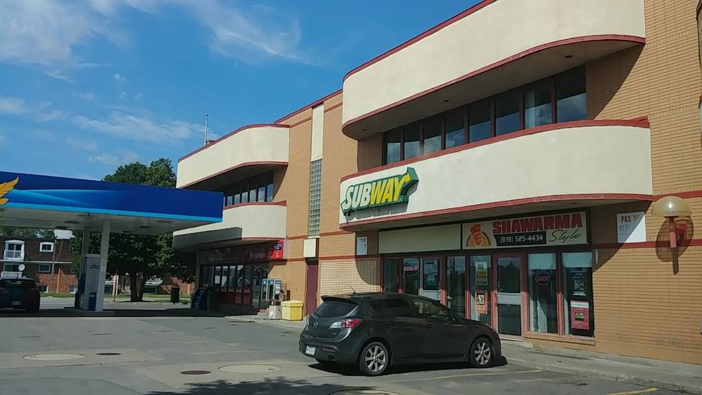 Restaurant SUBWAY | restaurant | 207 Boulevard du Mont-Bleu, Gatineau, QC J8Z 3G3, Canada | 8197713988 OR +1 819-771-3988