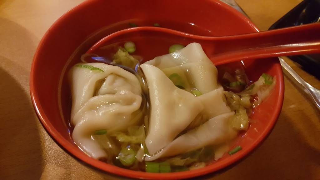 Hot Wok Chinese Restaurant | restaurant | 1050 E Ray Rd #6, Chandler, AZ 85225, USA | 4808122898 OR +1 480-812-2898