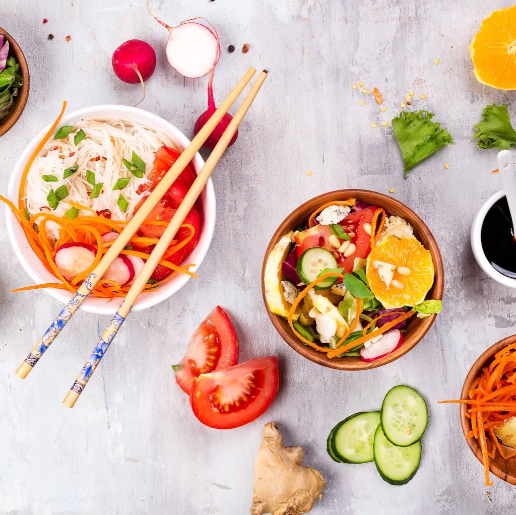 Louisiana Famous Fried Chicken | restaurant | 1515 S Vine Ave, Tyler, TX 75701, USA | 9036305528 OR +1 903-630-5528