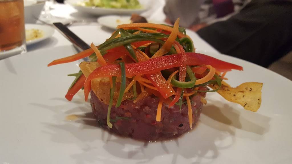 Red, The Steakhouse | restaurant | 3355 Richmond Rd, Beachwood, OH 44122, USA | 2168312252 OR +1 216-831-2252