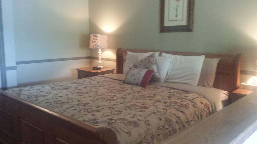 Bonnie View Inn | restaurant | 2713 Kashagawigamog Lake Rd, Minden, ON K0M 1S0, Canada | 8004610347 OR +1 800-461-0347