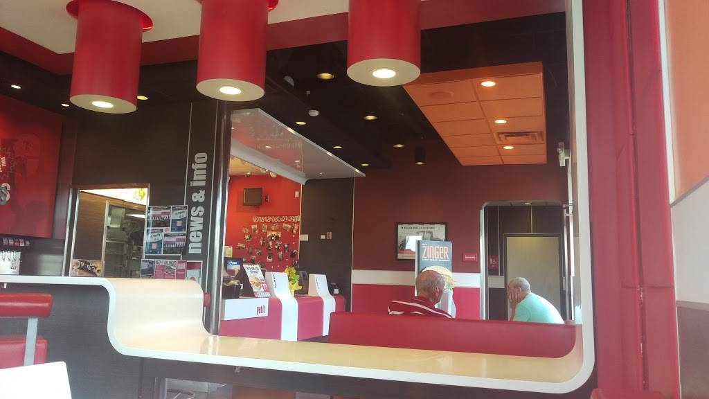 KFC | restaurant | 2107 W Danforth Rd, Edmond, OK 73003, USA | 4053411878 OR +1 405-341-1878