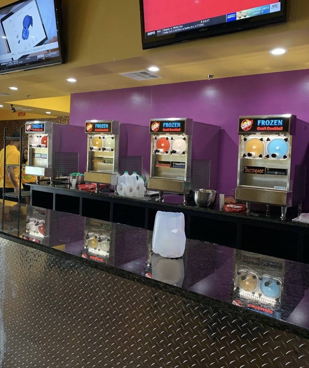 Flavors Wings N Daiquiris (Flavors Wings And Daiquiris) | restaurant | 5005 S Cooper St Suite 175, Arlington, TX 76017, USA | 8175836517 OR +1 817-583-6517