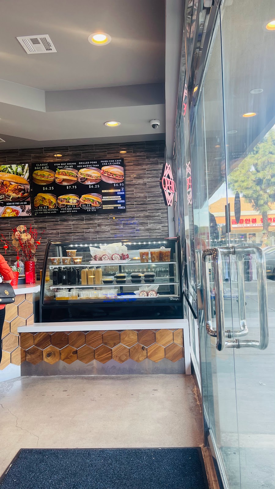 Uncle Long Sandwiches & Eats | restaurant | 8881 Garden Grove Blvd, Garden Grove, CA 92844, USA | 7148676329 OR +1 714-867-6329