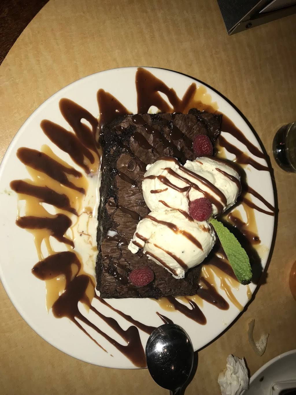 Kona Grill | restaurant | 230 Tresser Blvd, Stamford, CT 06901, USA | 2033245700 OR +1 203-324-5700