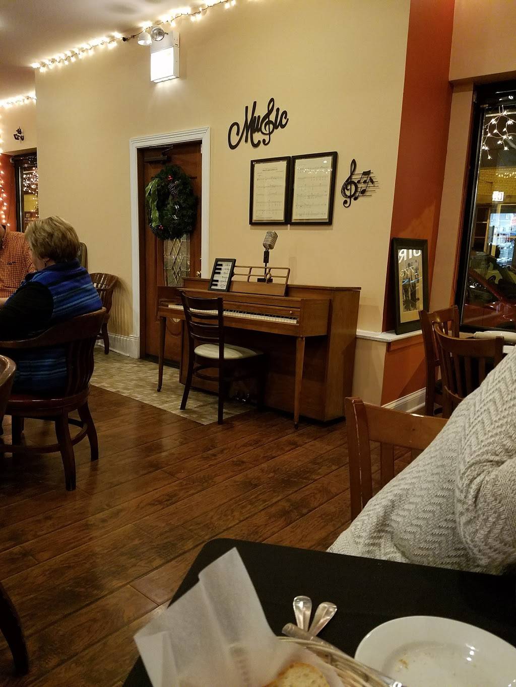 Joseph’s Restaurant and Bar | restaurant | 3123 W 111th St, Chicago, IL 60655, USA | 7734455637 OR +1 773-445-5637