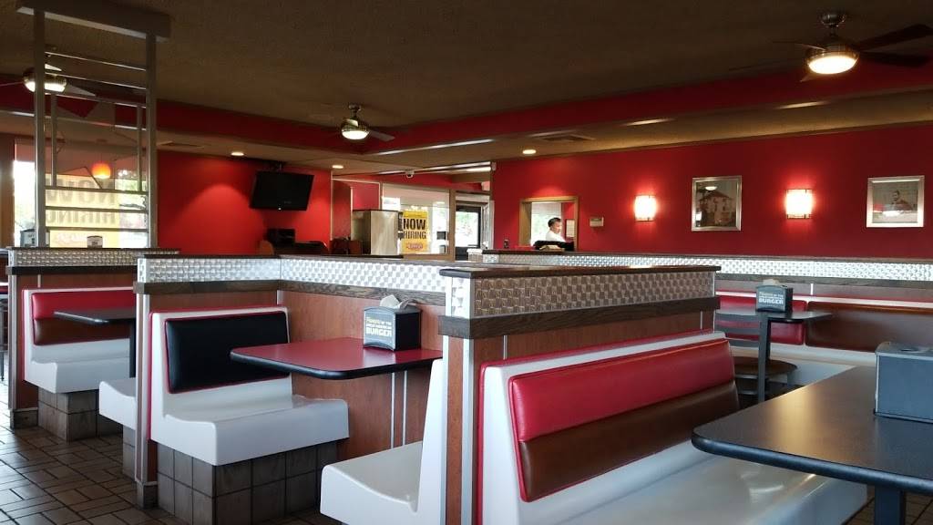 Carls Jr. / Green Burrito | restaurant | 495 Stony Point Rd, Santa Rosa, CA 95401, USA | 7075717775 OR +1 707-571-7775