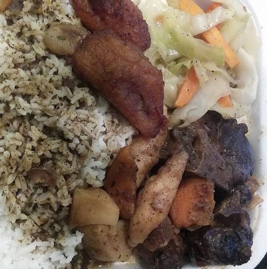 Island Spicez | restaurant | 3437 Fowler St, Fort Myers, FL 33901, USA | 2396898200 OR +1 239-689-8200