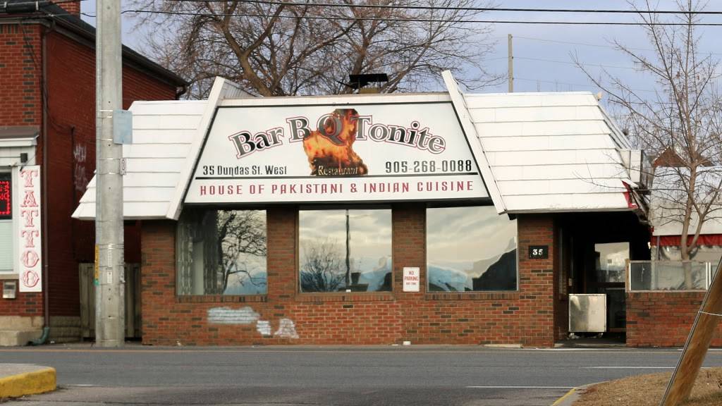 BarBQ Tonite | restaurant | 35 Dundas St W, Mississauga, ON L5B 4M4, Canada | 9052680088 OR +1 905-268-0088