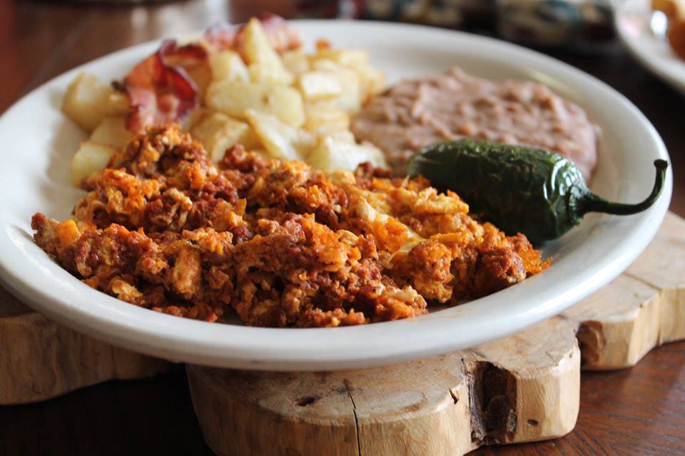 La Cantera Mexican Restaurant | restaurant | 119 E Walnut St, Lockhart, TX 78644, USA | 5126684003 OR +1 512-668-4003