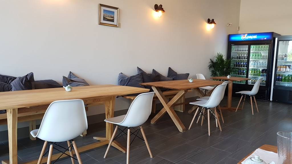 Maki Sushi & Noodle | restaurant | 1218 15 Unit2, Kingston, ON K7L 0C4, Canada | 6135455656 OR +1 613-545-5656