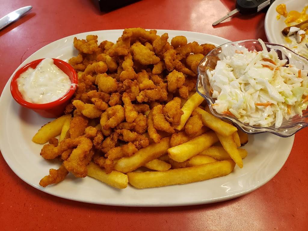 Friendlys | restaurant | 170 Clinton Ave, Cortland, NY 13045, USA | 6077569805 OR +1 607-756-9805