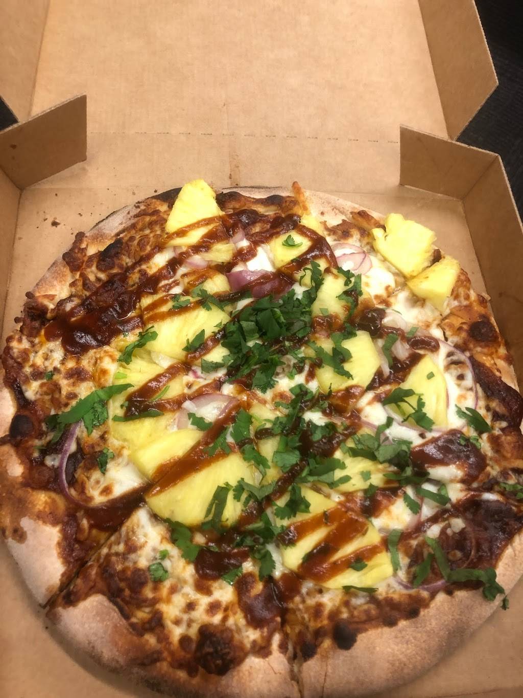 California Pizza Kitchen | restaurant | San Diego International Airport Terminal 2 East, 3665 N Harbor Dr #210, San Diego, CA 92101, USA | 6192315100 OR +1 619-231-5100