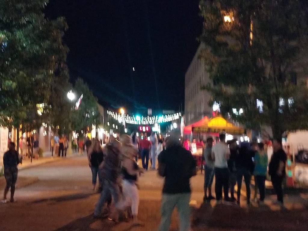 Amvets 555 | restaurant | 216 4th St NW, Canton, OH 44702, USA | 3304528202 OR +1 330-452-8202