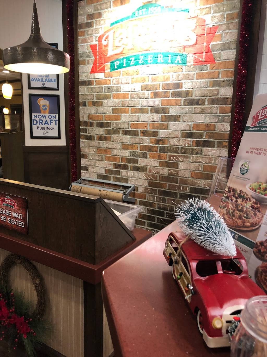 LaRosas Pizza Newport | restaurant | 75 Carothers Rd, Newport, KY 41071, USA | 5133471111 OR +1 513-347-1111