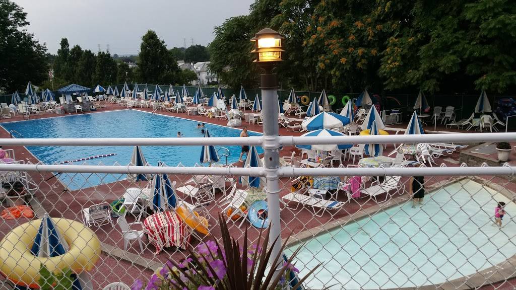 Diamond Spring Italian Restaurant & Bar | restaurant | 35 Evergreen Ave, Nutley, NJ 07110, USA | 9736613020 OR +1 973-661-3020