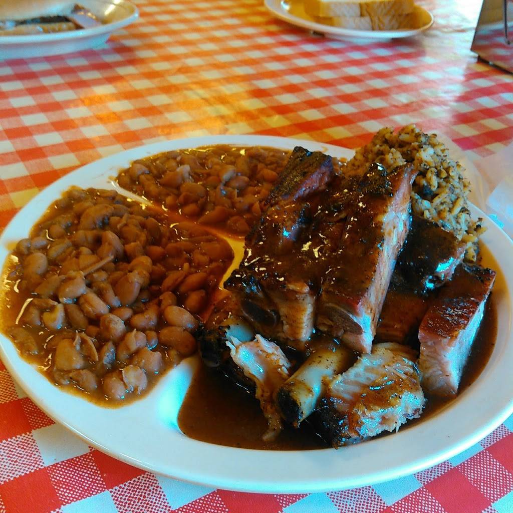 Patillos Bar-B-Q | restaurant | 2775 Washington Blvd, Beaumont, TX 77705, USA | 4098333156 OR +1 409-833-3156