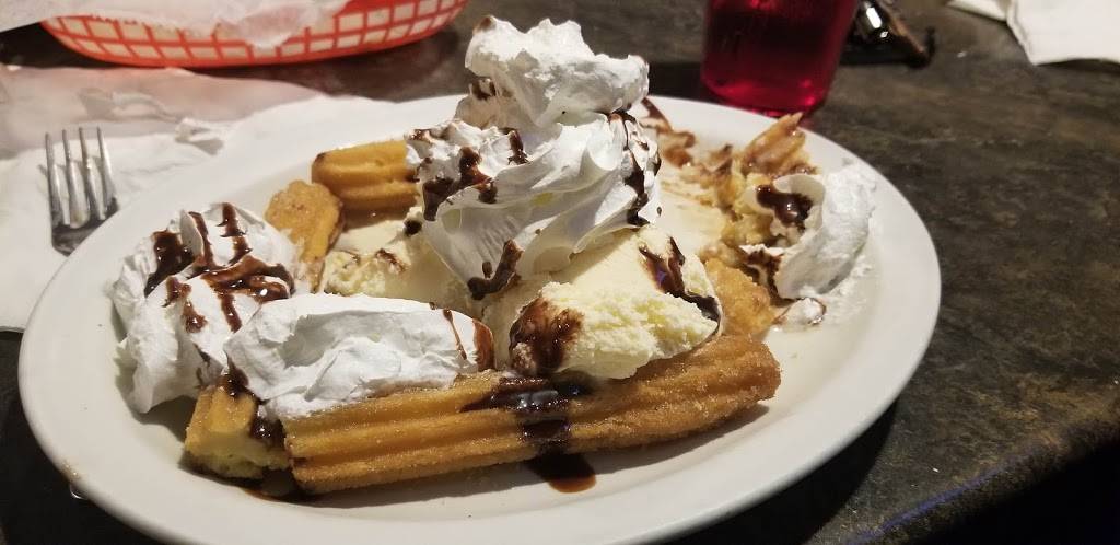 Torres Mexican Food | restaurant | 1597 S Federal Blvd, Denver, CO 80219, USA | 3039348857 OR +1 303-934-8857