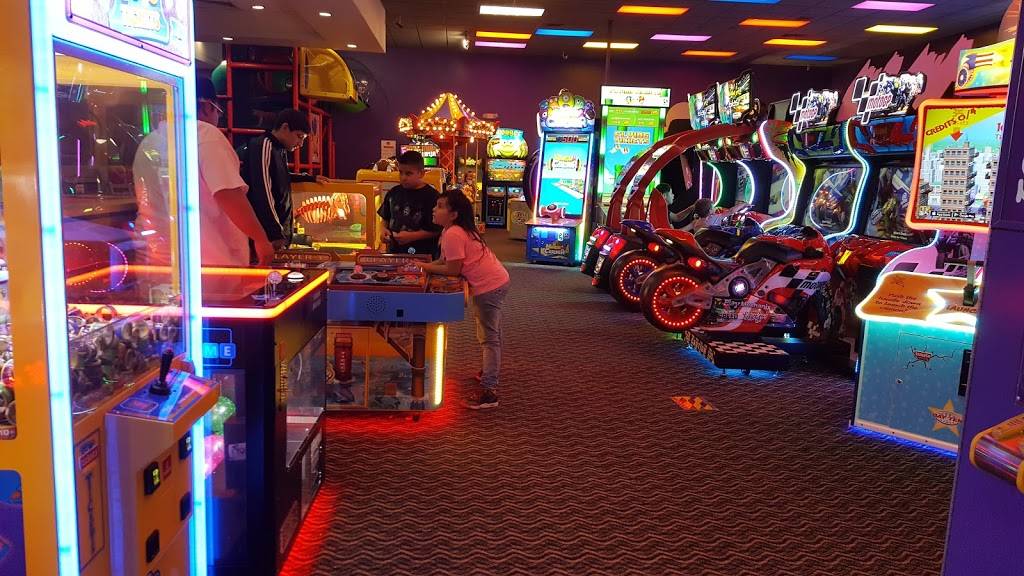 Peter Piper Pizza | meal takeaway | 10870 N Loop Dr, Socorro, TX 79927, USA | 9157901200 OR +1 915-790-1200