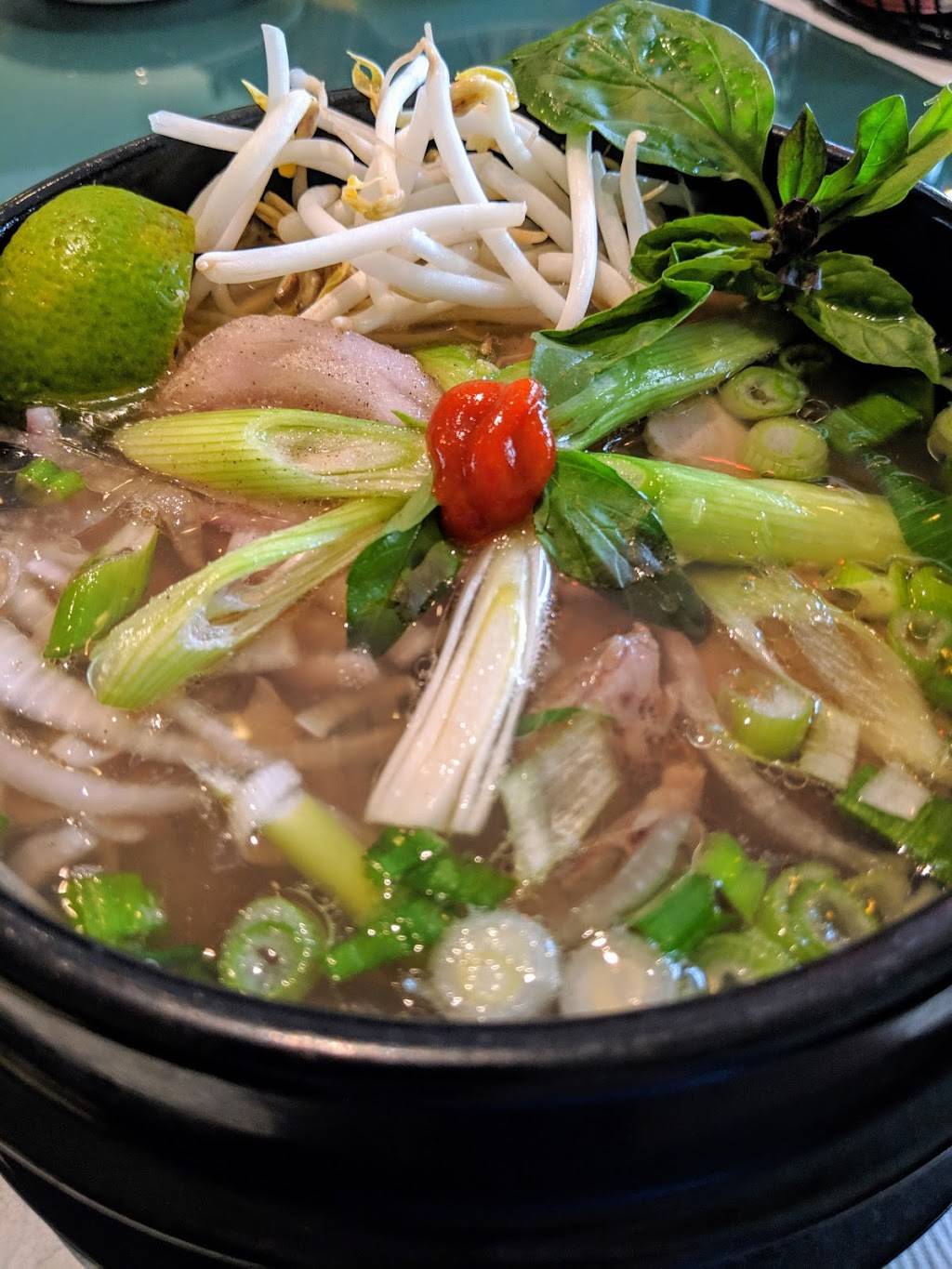 Saigon Restaurant | restaurant | 1230A State St, Santa Barbara, CA 93101, USA | 8059660909 OR +1 805-966-0909