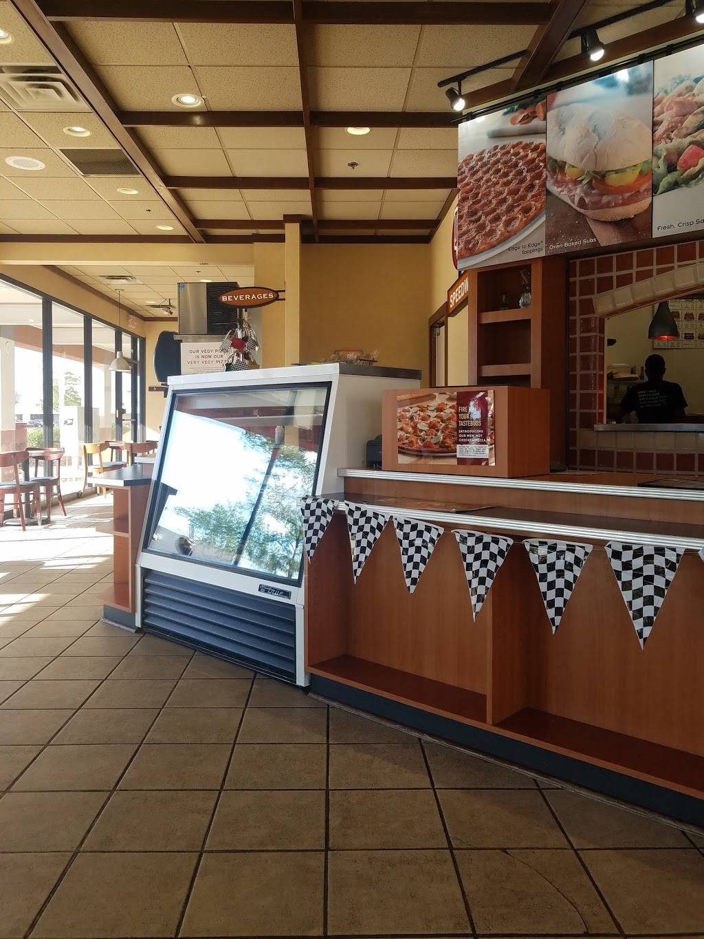 Donatos Pizza | restaurant | 5620 Crawfordsville Road Suite AA, Indianapolis, IN 46224, USA | 3174872880 OR +1 317-487-2880