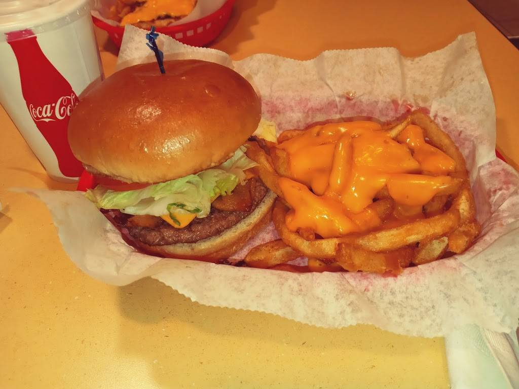 Papa Ozz | restaurant | 3338 John F Kennedy Rd, Dubuque, IA 52002, USA | 5635562359 OR +1 563-556-2359