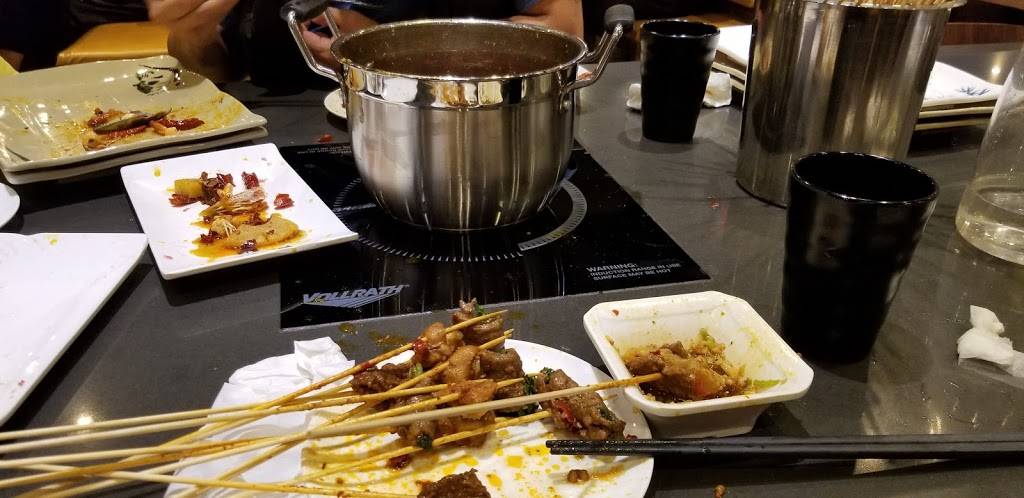 Morals Village Hot Pot Waterloo | restaurant | 160 University Ave W #19, Waterloo, ON N2L 3E9, Canada | 5199548883 OR +1 519-954-8883