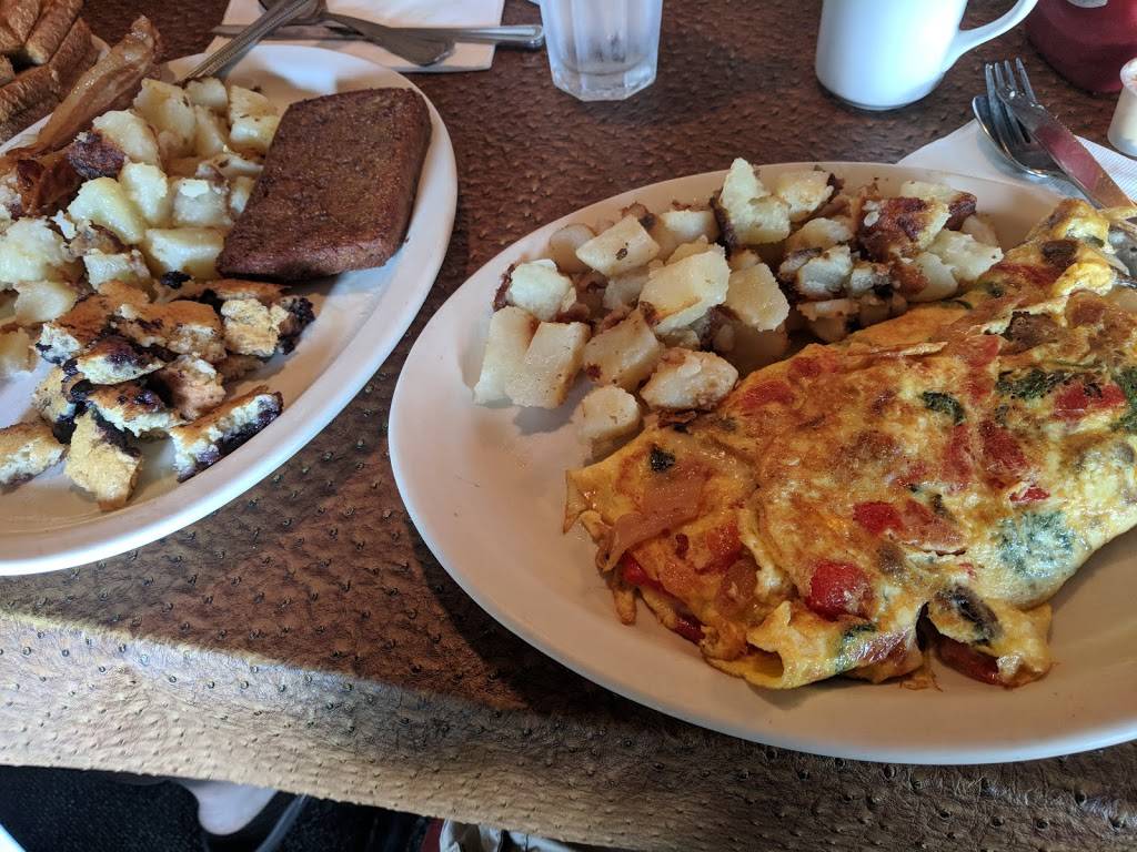 Towne & Country Cafe | restaurant | 501 Zion Rd, Egg Harbor Township, NJ 08234, USA | 6099260079 OR +1 609-926-0079