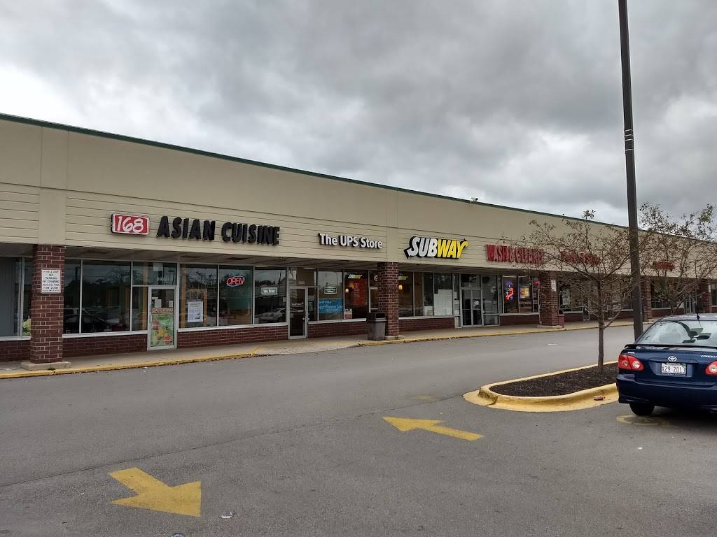 Subway Restaurants | restaurant | Ballard Shopping Plaza, 8930 1/2 N Greenwood Ave #5, Niles, IL 60714, USA | 8475534666 OR +1 847-553-4666