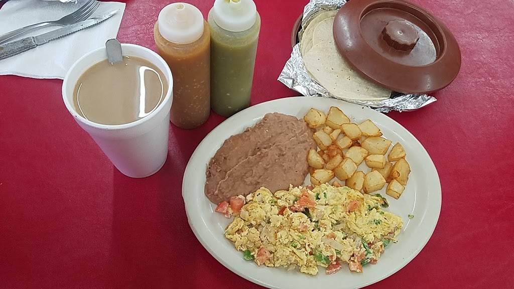 El CAMPESINO MEXICAN RESTAURANT | restaurant | 5567 Old Seguin Rd, Kirby, TX 78219, USA | 2102339771 OR +1 210-233-9771